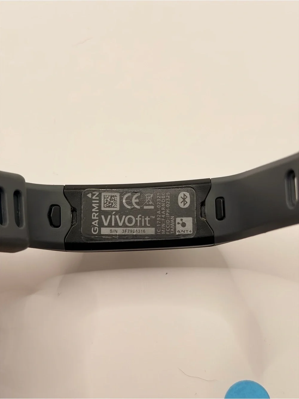 Garmin Vivofit, new batteries, fitness tracker, smartwatch